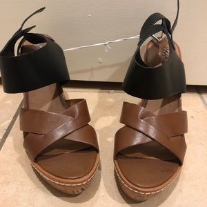 Mossimo Target black leather brown leather wedges